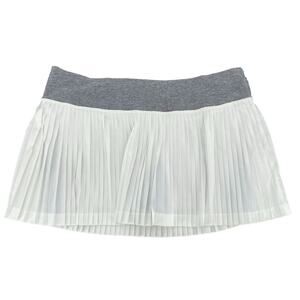 Lululemon Pleat to Street II White Gray Running Tennis Skirt Twirly Cute Size 10